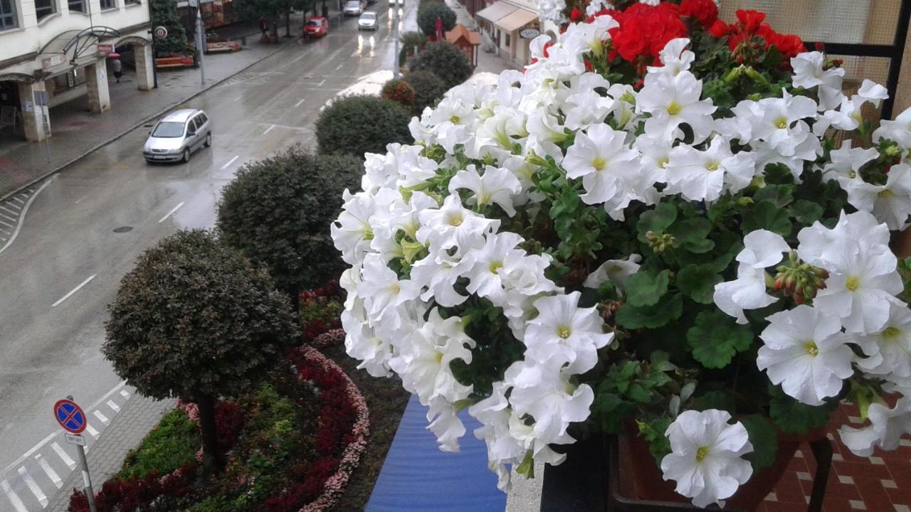 Tavas Barlang Apartman Tapolca Dış mekan fotoğraf